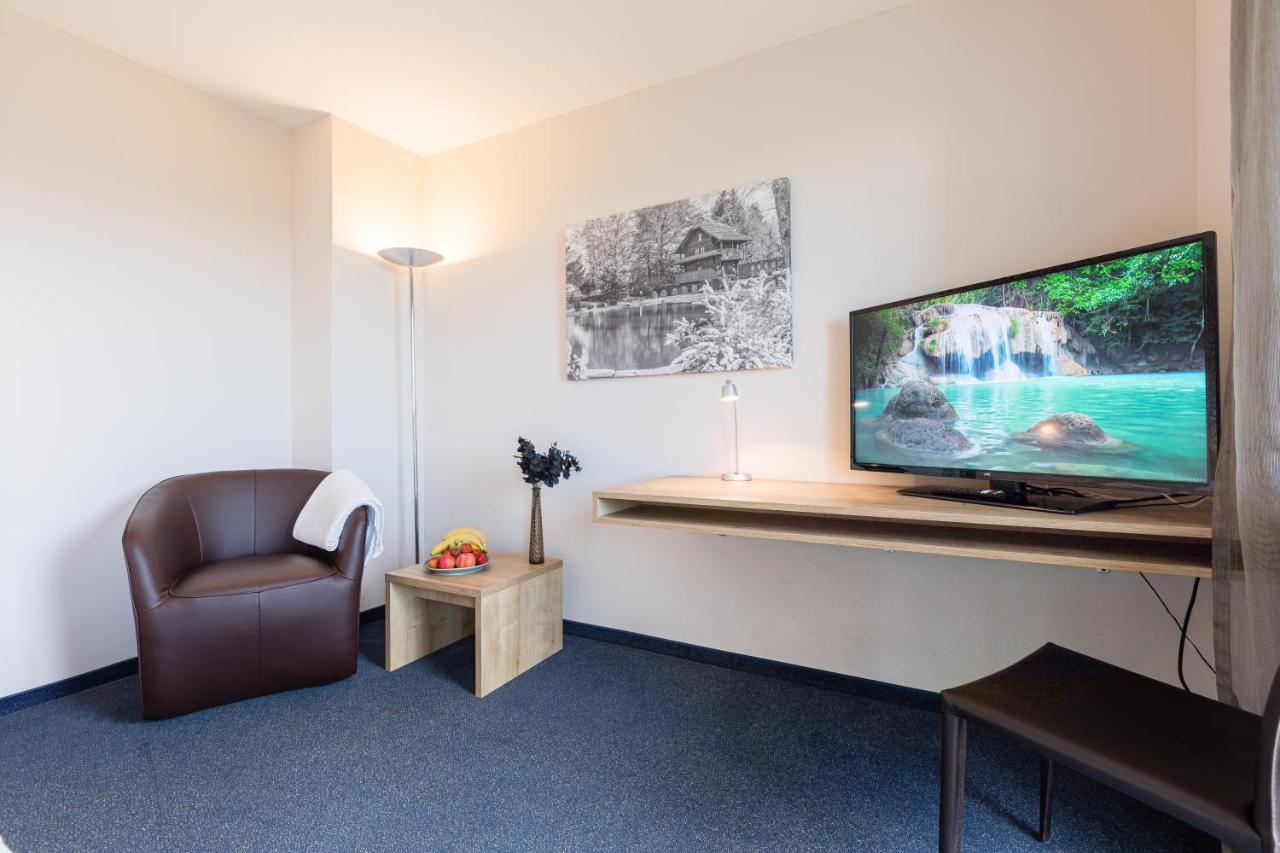 Oberentfelden Aarau West Swiss Quality Hotel מראה חיצוני תמונה